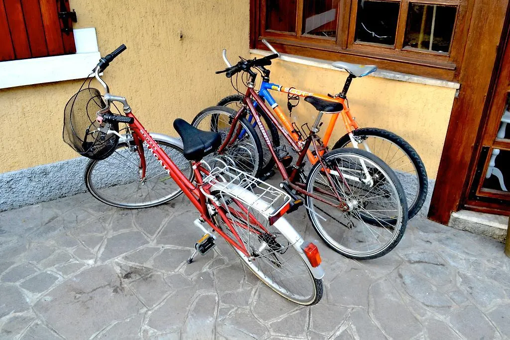 Casa Salini Bed & Breakfast Sale Marasino