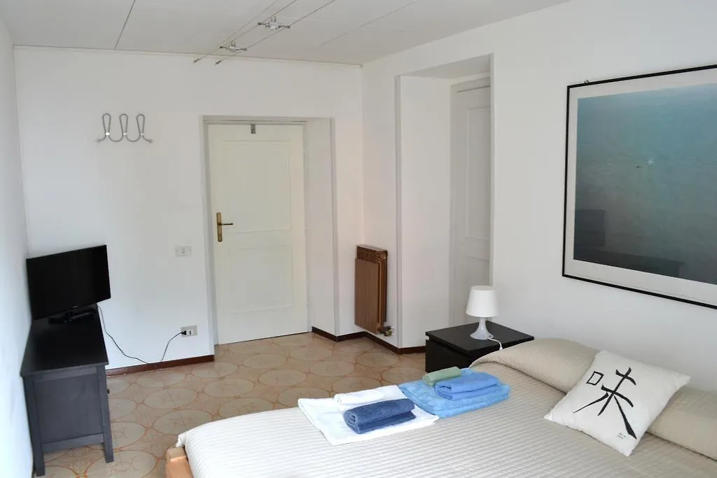 Casa Salini Bed & Breakfast Sale Marasino Italy