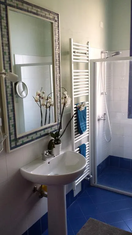 Casa Salini Bed & Breakfast Sale Marasino Italy